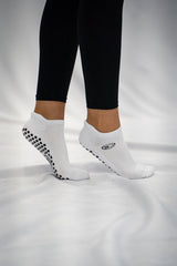Classic Low-Cut Grip Socks